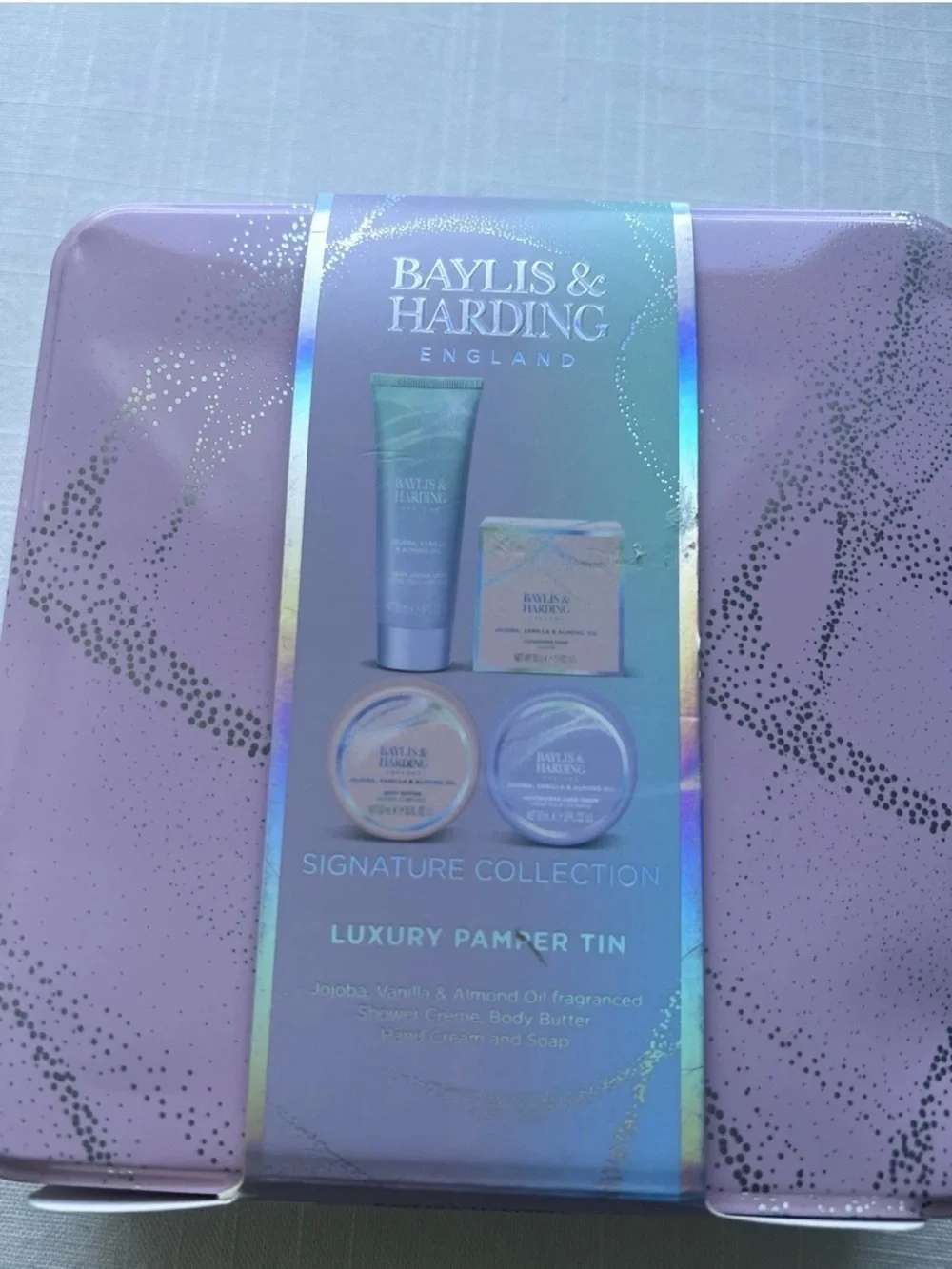 Baylis & Harding Luxury Pamper Tin Jojoba Vanilla 4 Piece Bath Gift Set NIB⁠